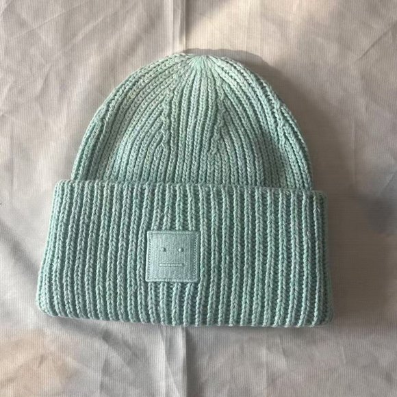 Acne Studios Lake Green Knitted Hat With Embroidered Logo Patch - Picture 1 of 5